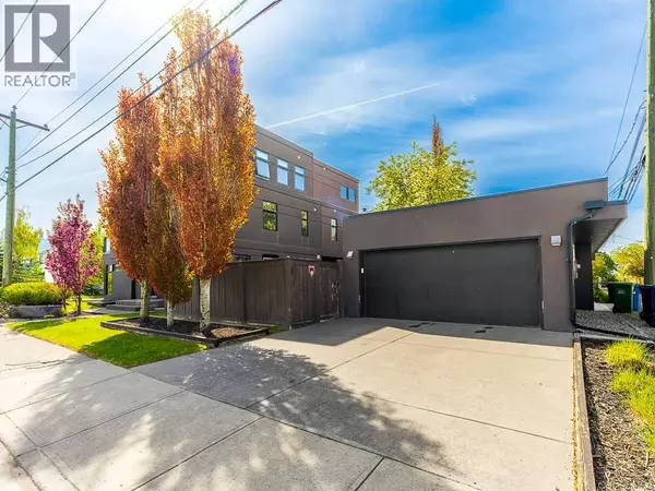 Calgary, AB T2T5J7,2107 23 Avenue SW