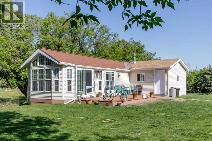 22 Main Street, Ardley, AB T0M0V0