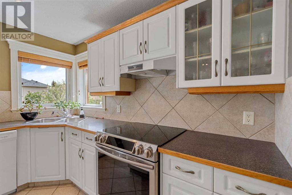 Calgary, AB T3K5J4,175 Panorama Hills Close NW