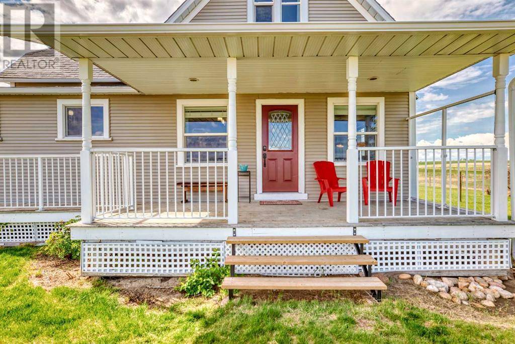 578113 83 Street E, Rural Foothills County, AB T1V1R7