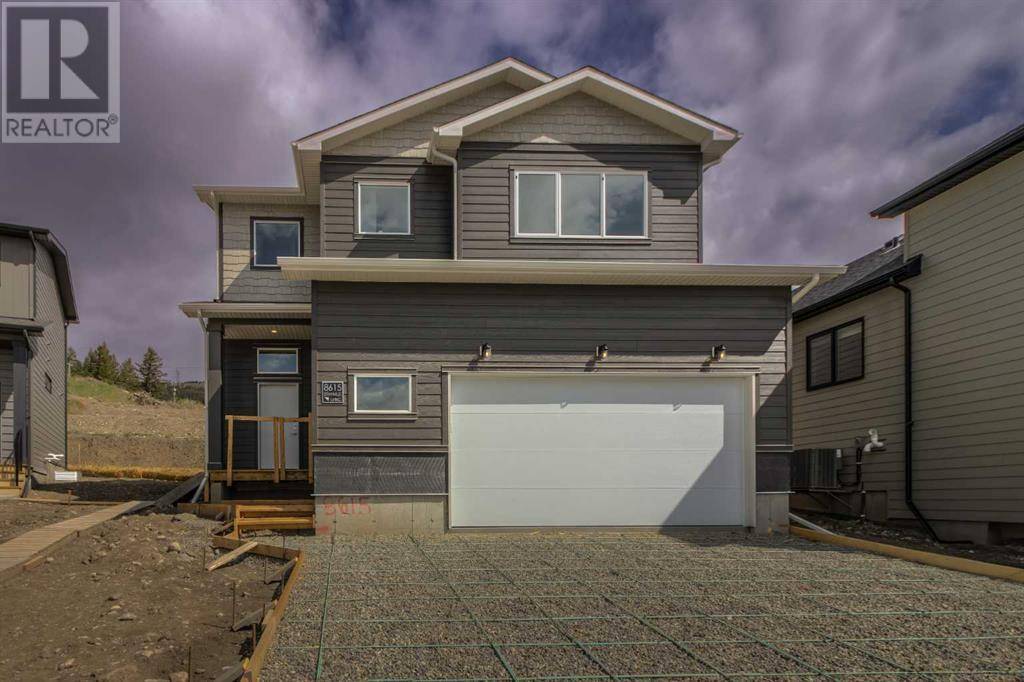 8615 25 Avenue, Coleman, AB T0K0M0