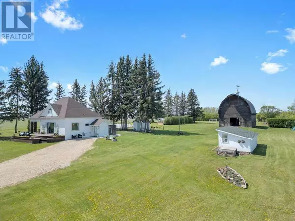 Rural Ponoka County, AB T0C2J0,430044 Highway 20