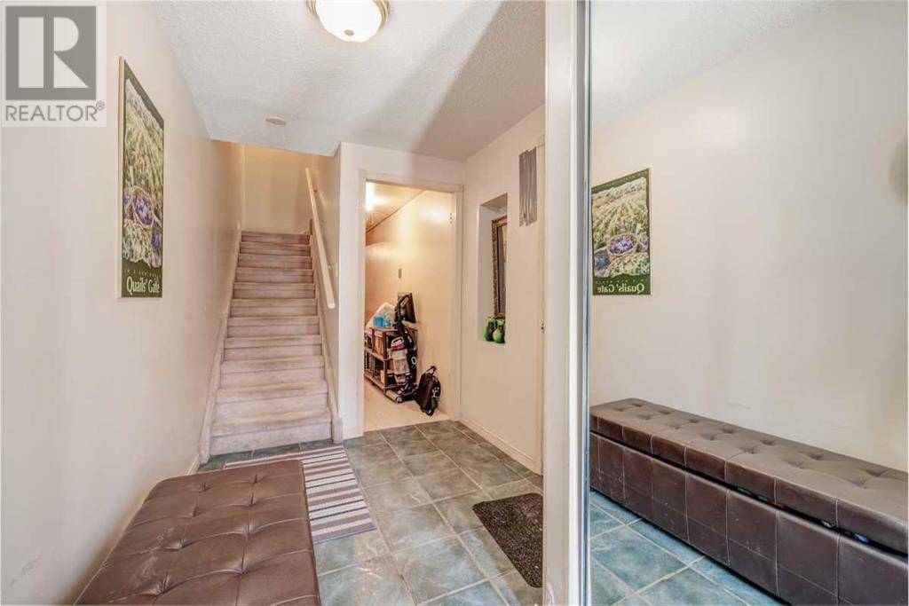 Calgary, AB T3E5K8,816, 3130 66 Avenue SW