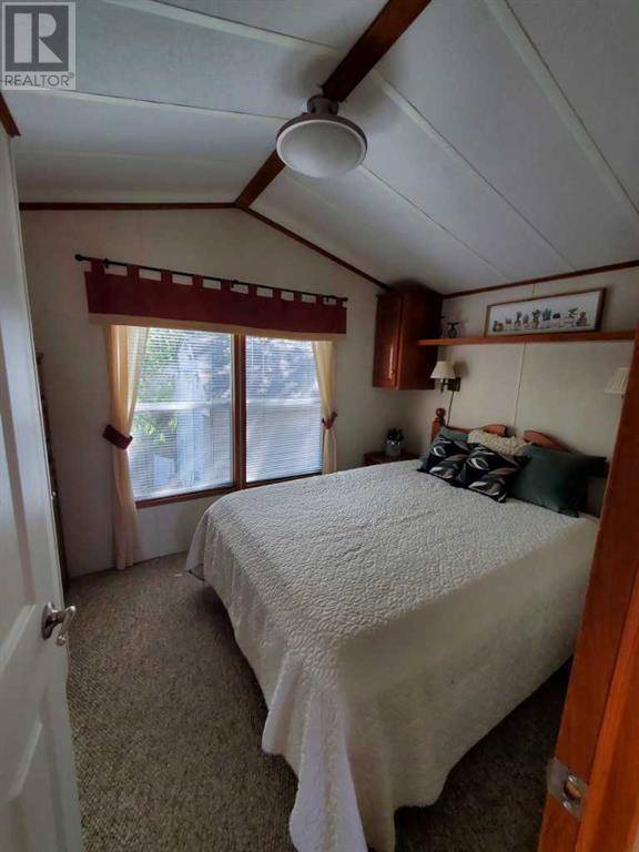 Sylvan Lake, AB T4S1T3,98 Points West Resort