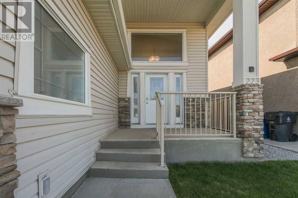 Lethbridge, AB T1K5S1,223 Gateway Manor S