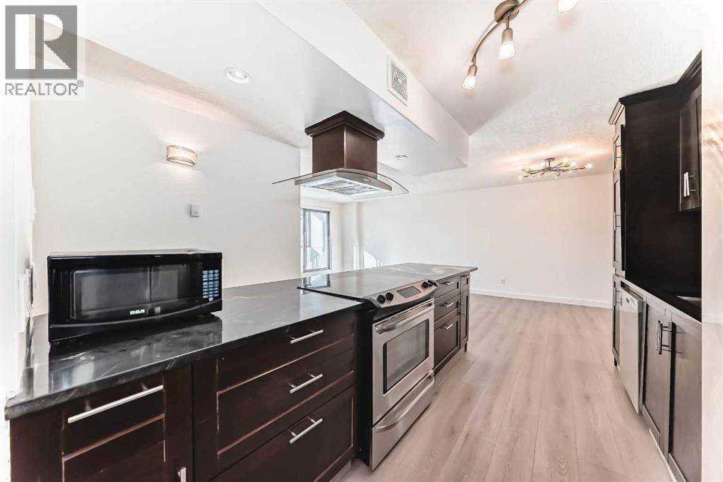 Calgary, AB T2G4Z8,212, 111 14 Avenue SE