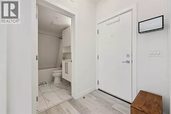 Calgary, AB T3B6H5,207, 3125 39 Street NW