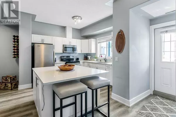 Calgary, AB T2T3L6,2, 1720 11 Street SW