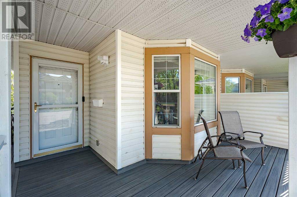 Calgary, AB T3J3P3,127 Martin Crossing Court NE