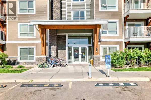 Calgary, AB T3N0P5,7213, 302 Skyview Ranch Drive NE