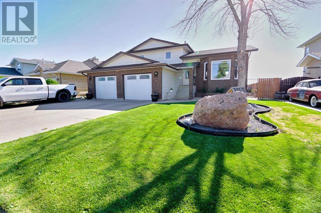 Coaldale, AB T1M1N5,2303 9 Street