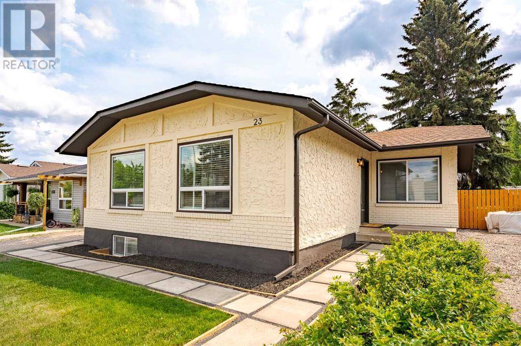 23 Summerfield Close SW, Airdrie, AB T4B1Y4