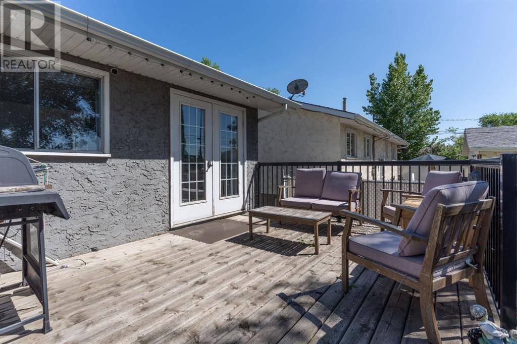 Camrose, AB T4V3B3,4416 67 Street