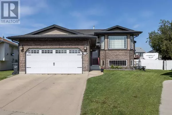 20 Aspen Close, Penhold, AB T0M1R0