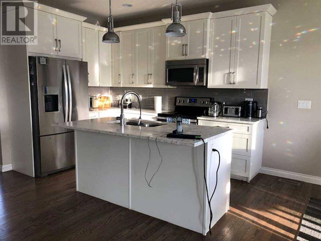 Airdrie, AB T4B3V4,119 Baywater Rise SW