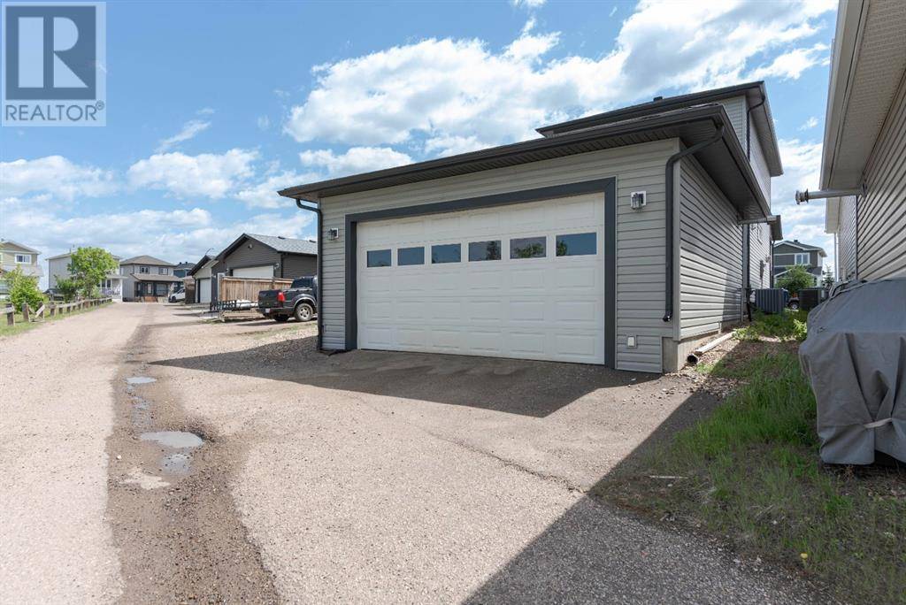 Fort Mcmurray, AB T9J1L9,141 Roy Lane