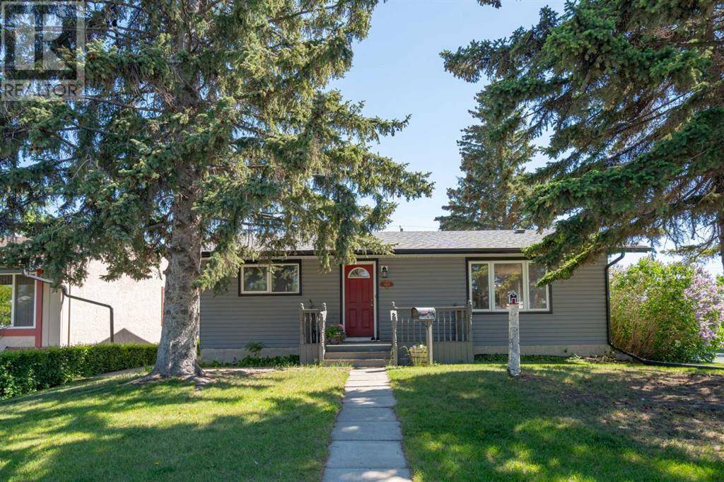 Calgary, AB T2A3G6,4609 Marcombe Way NE