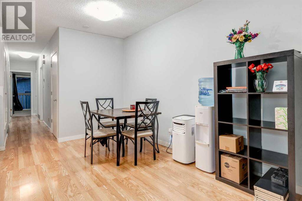 Calgary, AB T2C0Y5,7246 24 Street SE