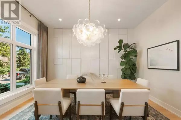 Calgary, AB T2T5A7,4905 20A Street SW
