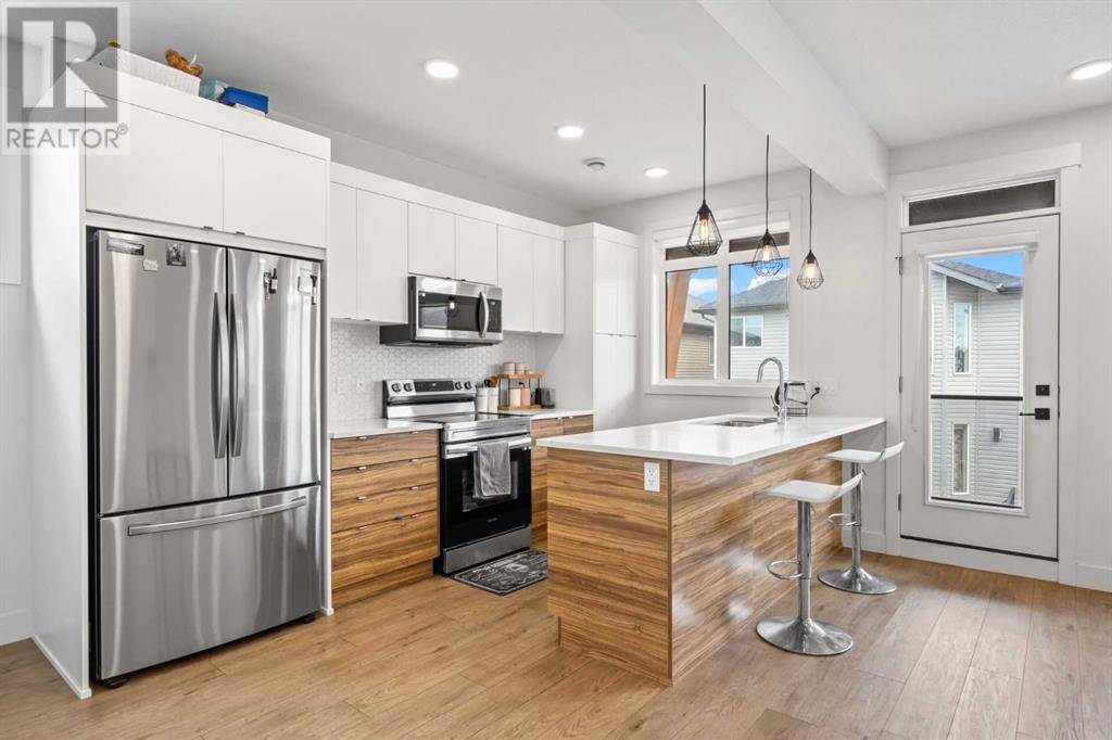 Calgary, AB T3J2H8,402, 10060 46 Street NE