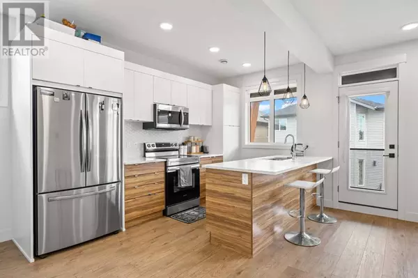 Calgary, AB T3J2H8,402, 10060 46 Street NE
