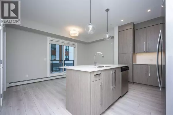 217, 383 Smith Street NW, Calgary, AB T3B6J9