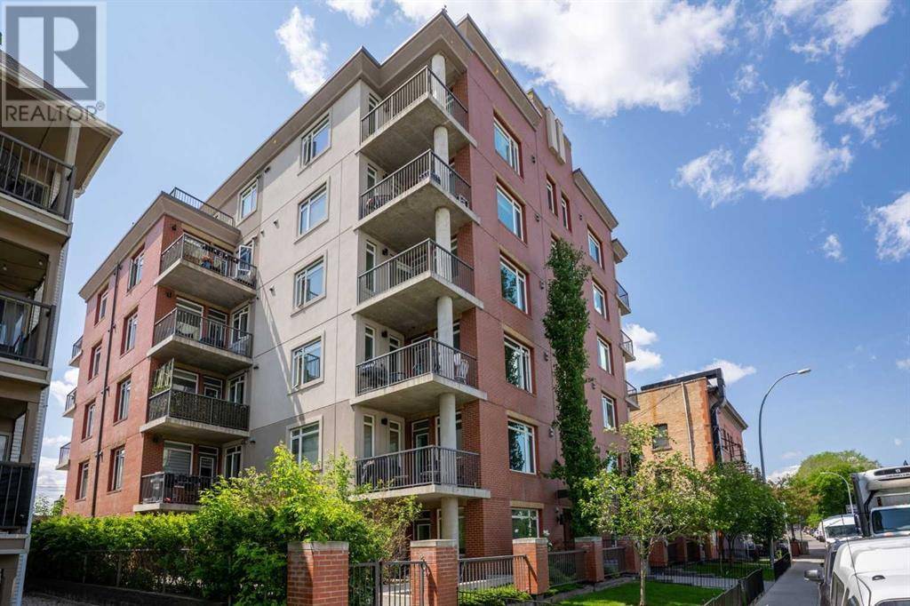 Calgary, AB T2S0H3,302, 333 22 Avenue SW