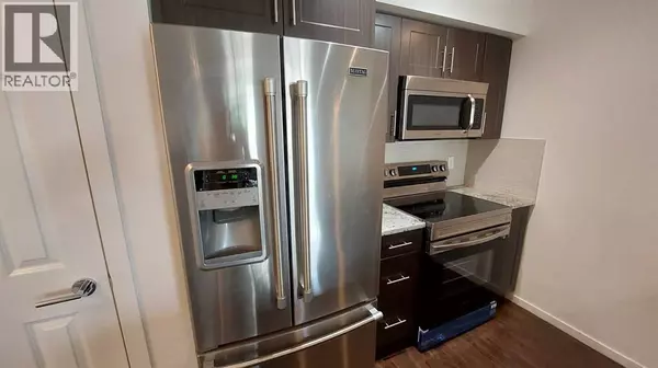 Calgary, AB T2Z4R2,4207, 755 copperpond Boulevard SE