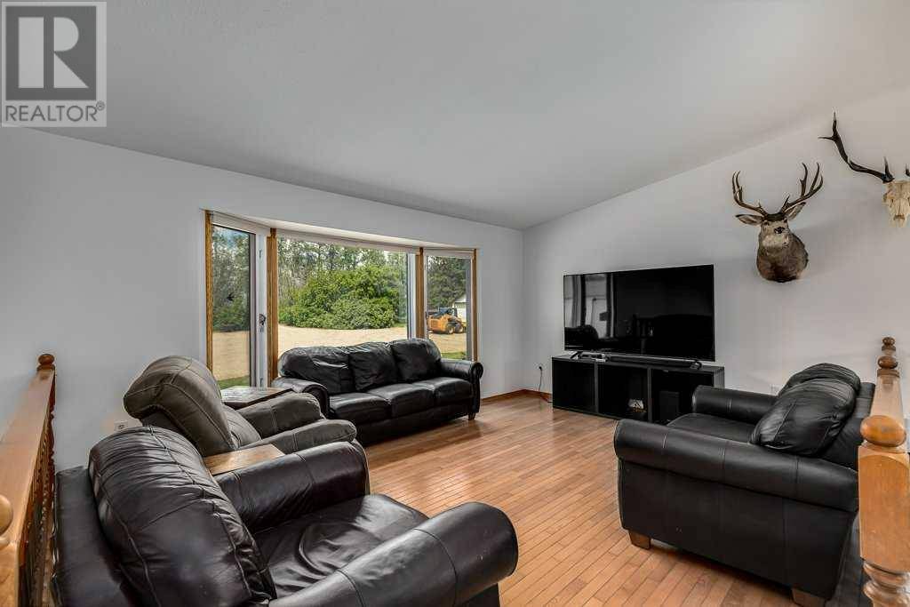 Rural Red Deer County, AB T0M0V0,22365 Township Road 363