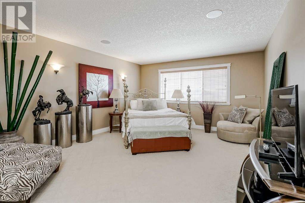 Airdrie, AB T4B3E3,935 Bayside Drive SW