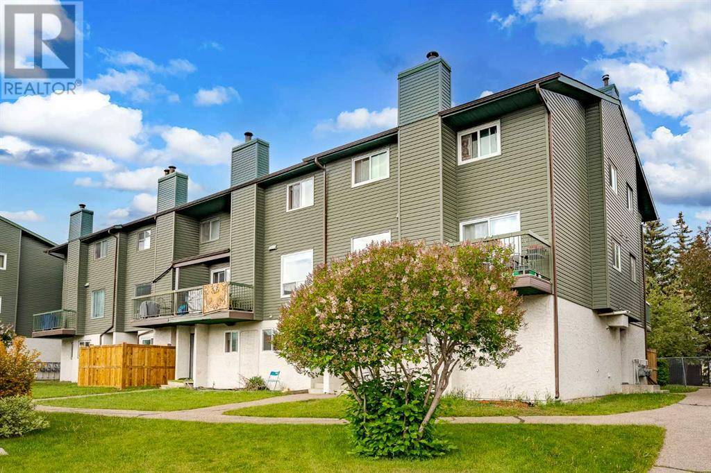 Calgary, AB T1Y4M7,42, 2511 38 Street NE