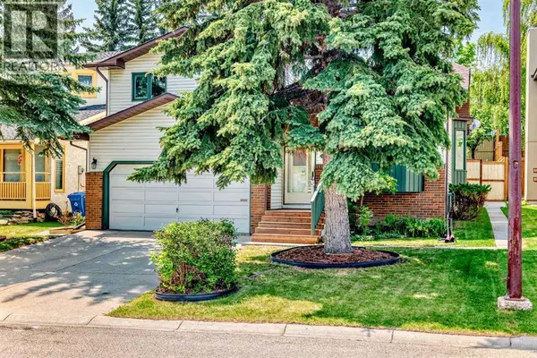 Calgary, AB T3H1T7,139 Stratton Crescent SW