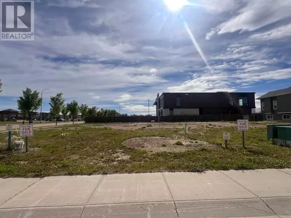 Grande Prairie, AB T8W0L5,6625 & 6629 105A Street