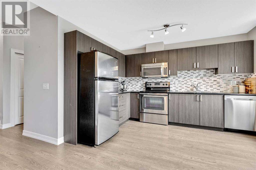 Calgary, AB T2Z5B6,418, 121 Copperpond Common SE