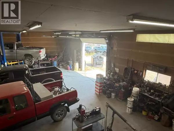 Nanton, AB T0L1R0,2018 19 Avenue