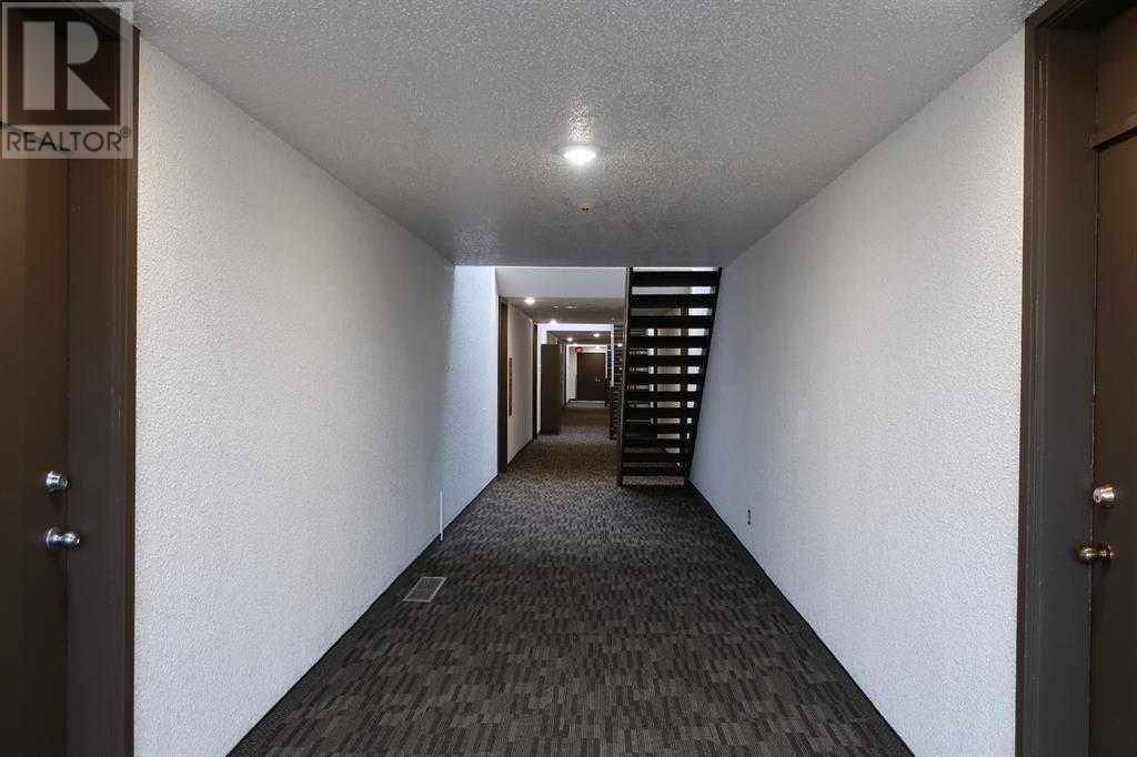 Fort Mcmurray, AB T9H4H4,1600, 21 MacDonald Drive