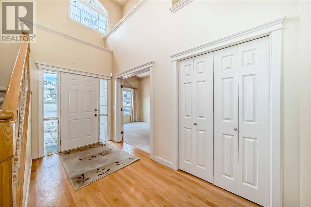 Calgary, AB T3B5T5,46 Valley Ponds Way NW