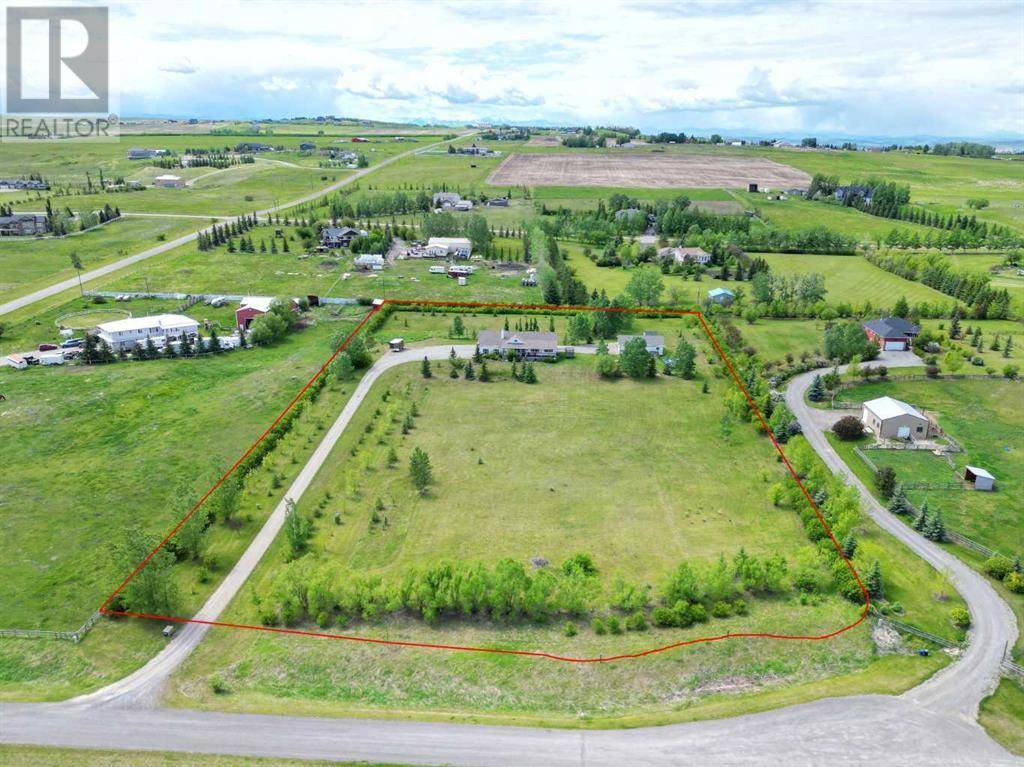 387217 2 Street W, Rural Foothills County, AB T1S1A1