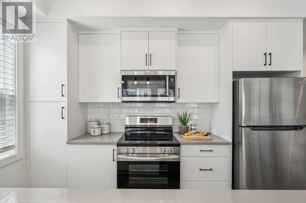 Calgary, AB T3H6H5,28, 2117 81 Street SW