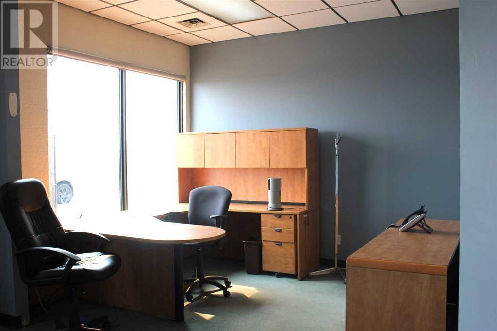 Medicine Hat, AB T1A7J5,1954 10 Avenue NW