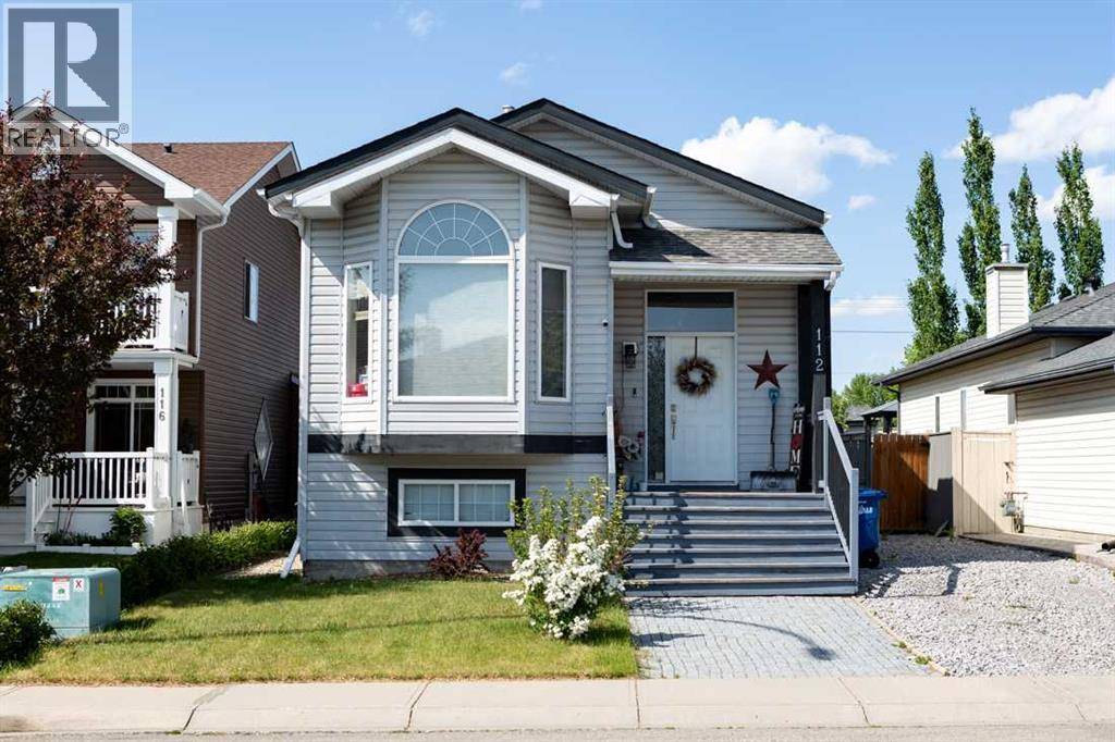 112 Woodside Circle NW, Airdrie, AB T4B2J8