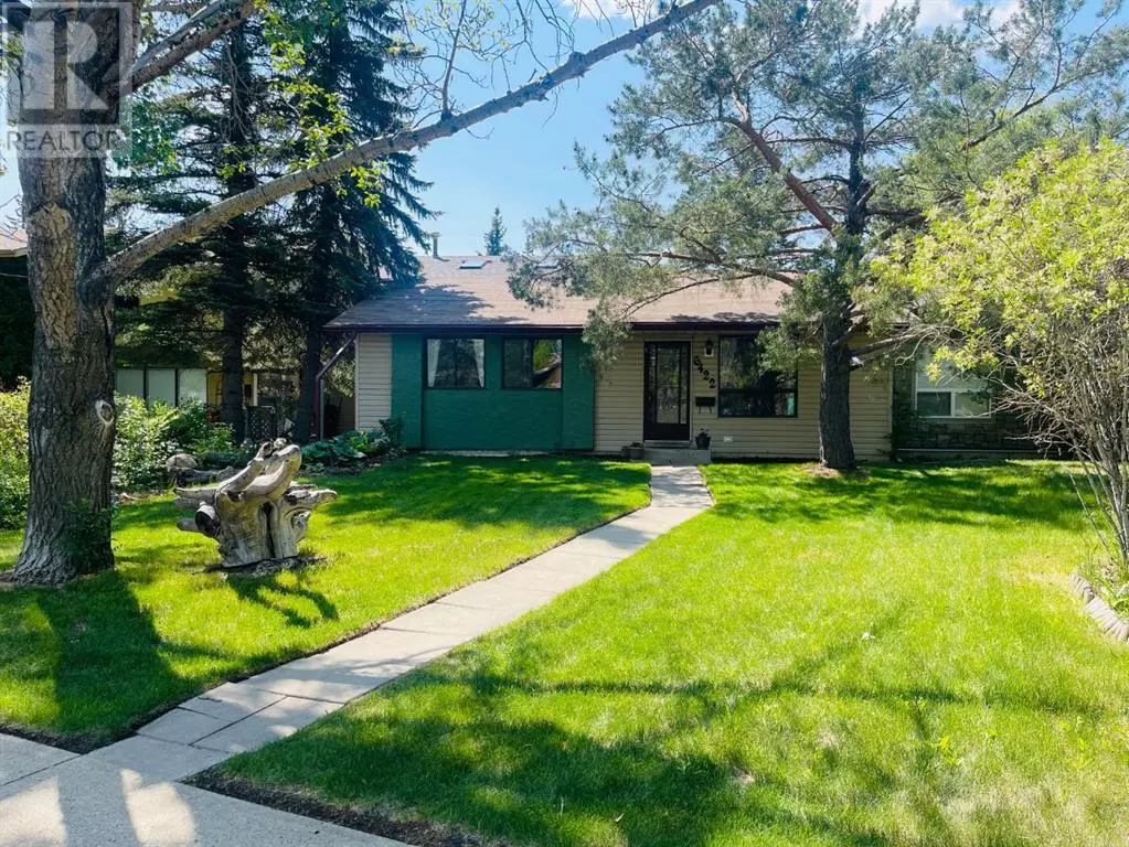 Calgary, AB T3G1A1,6422 Ranchview Drive NW