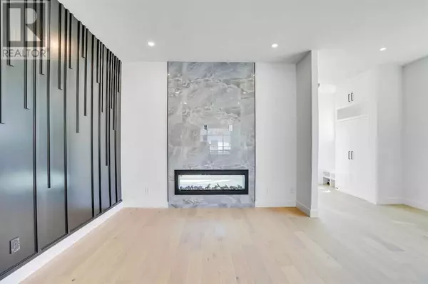 Calgary, AB T3E2K7,2823 29 Street SW