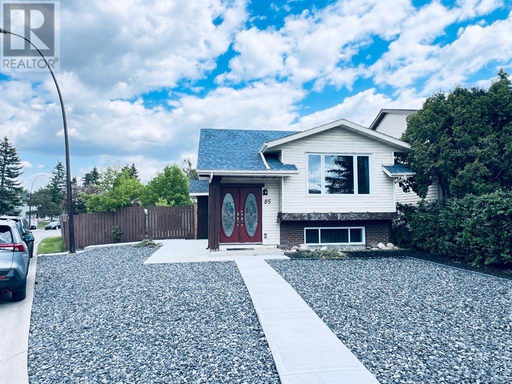 85 Abergale Close NE, Calgary, AB T2A6J2