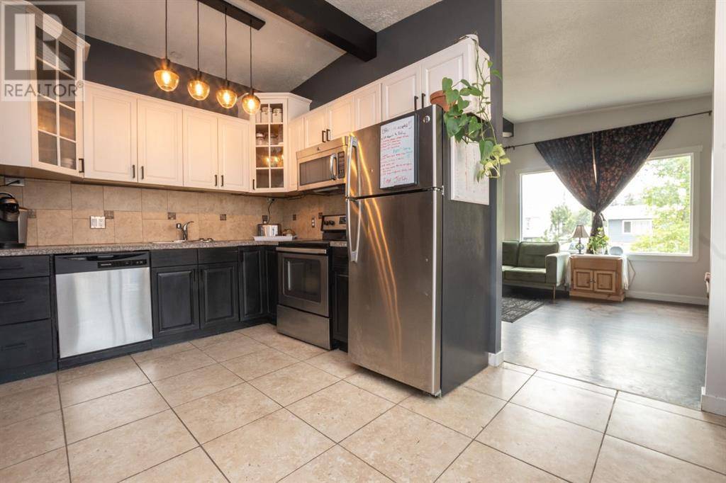 Grande Prairie, AB T8V0A1,9903 85 Avenue