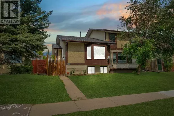 4716A 44 Avenue NE, Calgary, AB T1Y3P1