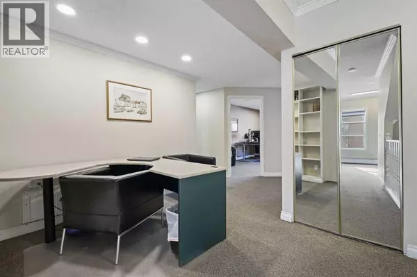 Calgary, AB T2R0W7,1411 2 Street SW