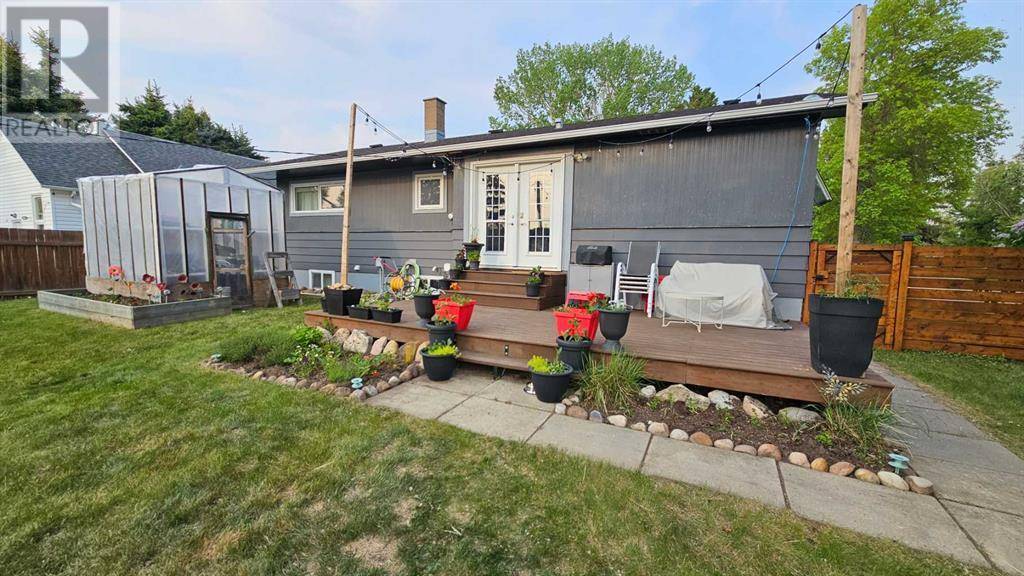 Castor, AB T0C0X0,5502 51 Street