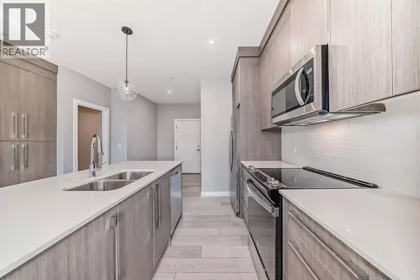 Calgary, AB T2X5X2,3201, 111 Wolf Creek Drive SE