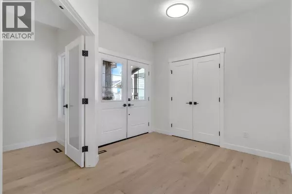 Okotoks, AB T1S0P5,14 Ranchers Meadows